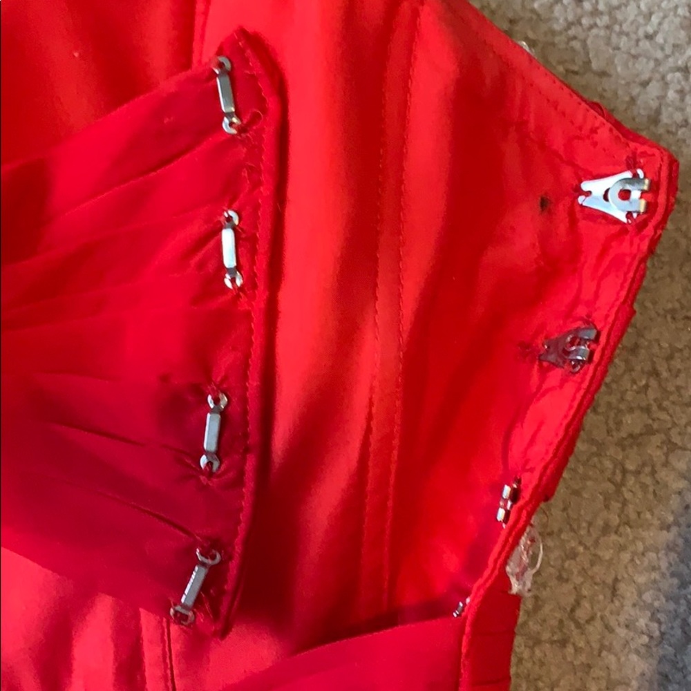 Red Prom Dress! - Picture 5 of 6
